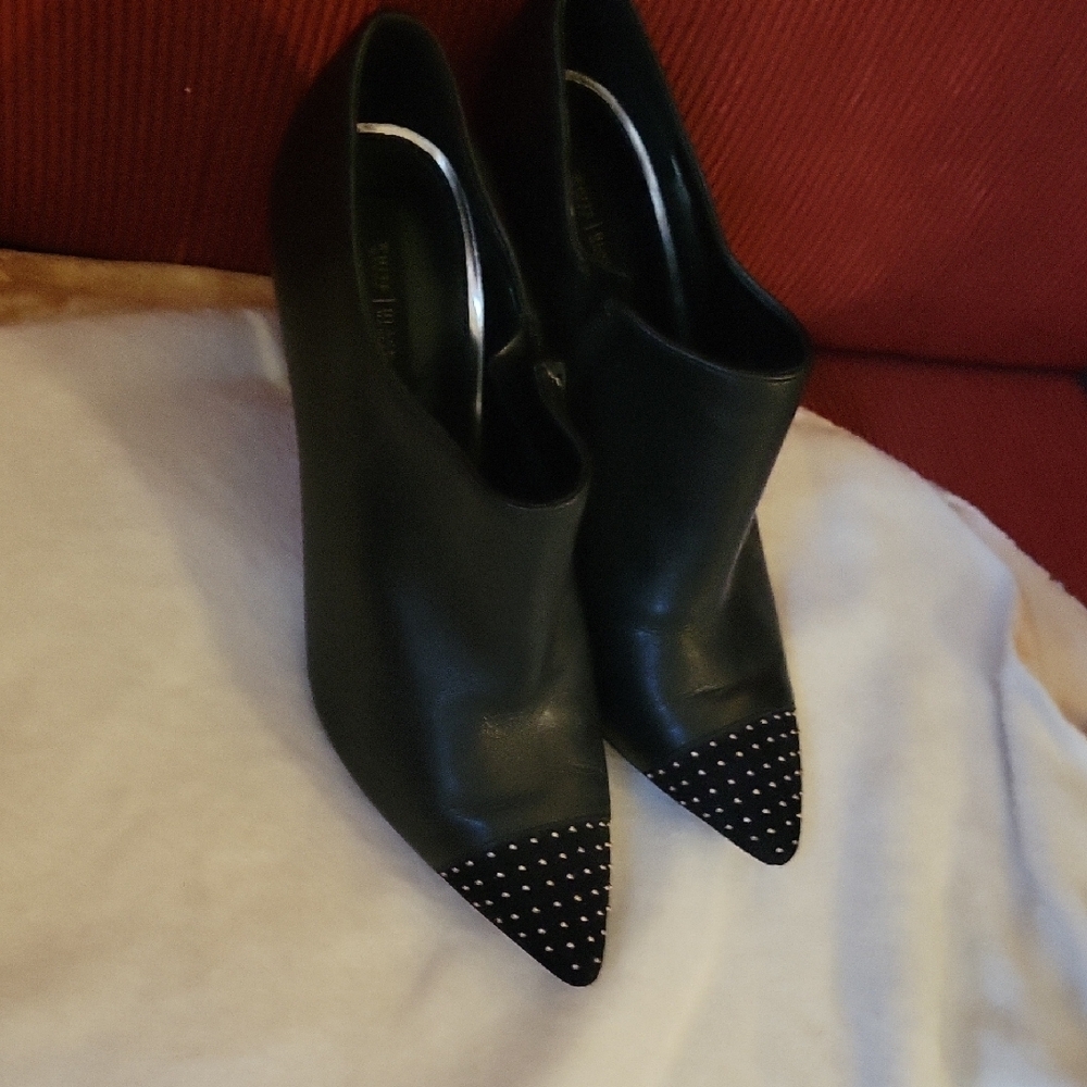 Black Studded Women's Shoes